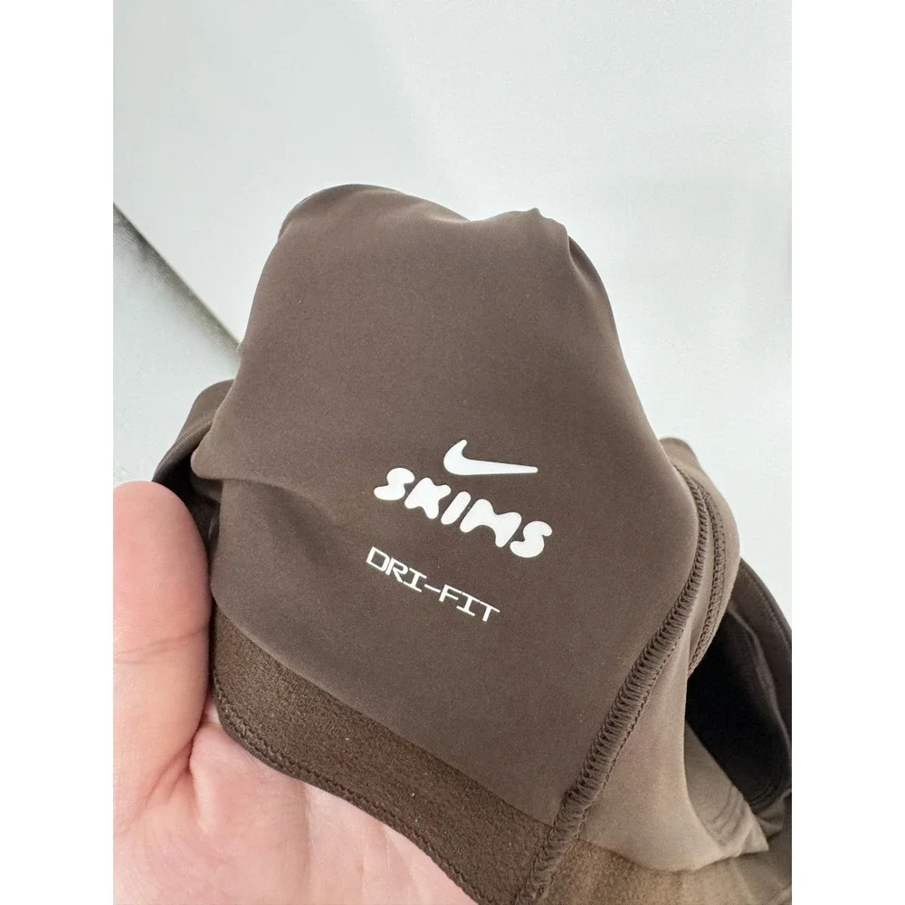 SKIMS x Nike Matte Scoop Neck Sports Bra Womens Small Dark Sepia Dri Fit Brown